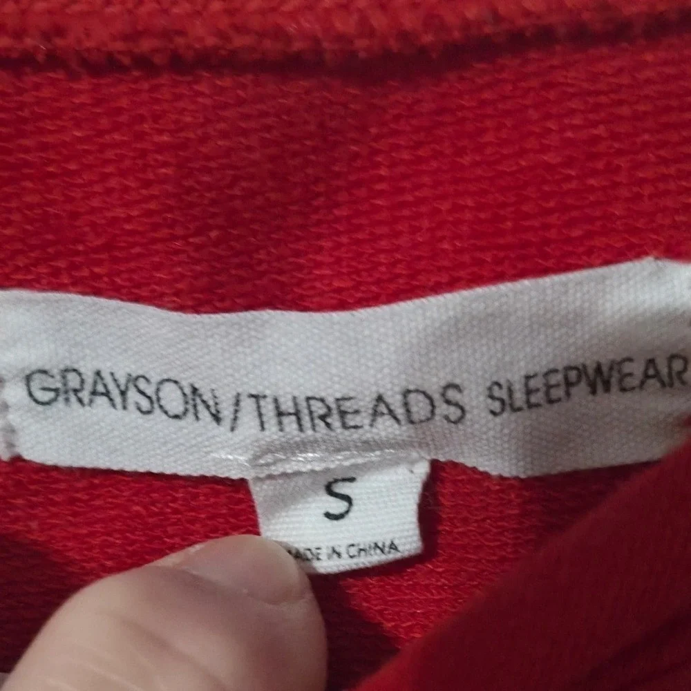 Grayson Threads Sleepwear Red Heart Print Long Sleeve Top - Size Small